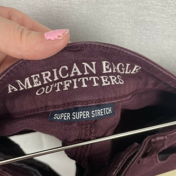 American Eagle Super Super Stretch Maroon Colored - Picture 4 of 5